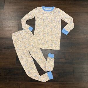 Stitchy Fish Spring Bunny Easter Pajama Set Size 7/8